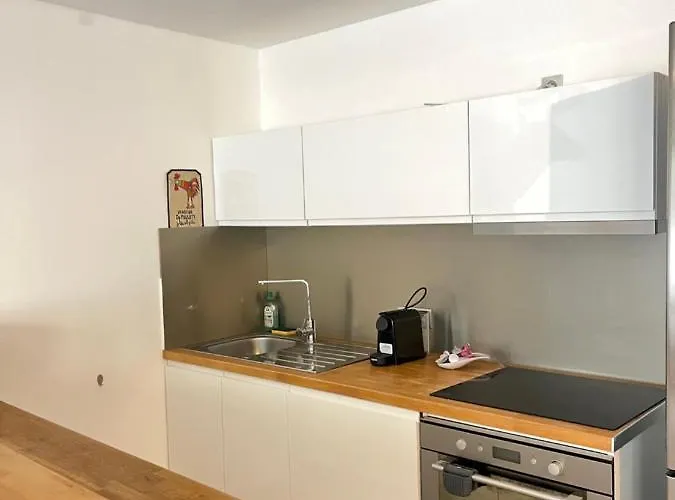 Ecu : Superbe Avec Exterieur Apartment *